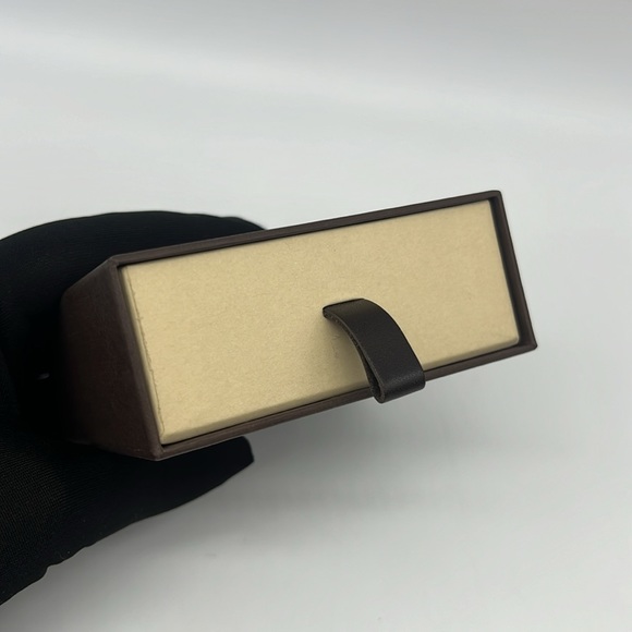 Louis Vuitton NWB Vintage 18K Yellow Gold Tiger Eye Padlock Shaped Pendant - Picture 16 of 16